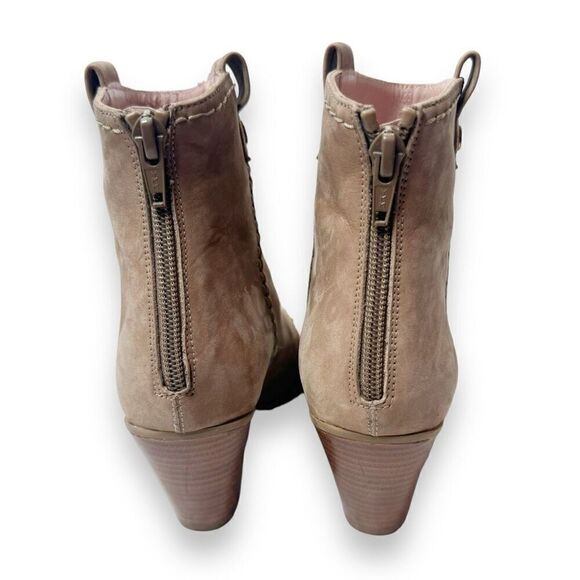 Stuart Weitzman Women’s Gold Studded Cap Toe Zip Taupe Suede Ankle Boots 5.5 M - Picture 4 of 9